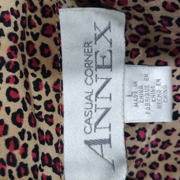 Silk leopard print sleeveless blouse - Picture 4 of 5